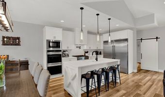 22404 S FOREST PARK Rd, Beavercreek, OR 97004