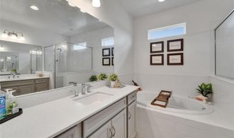 5611 DEL CORONADO Dr, Apollo Beach, FL 33572