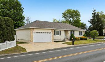 92 Birch St, Beachwood, NJ 08722