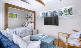 27 William St, Newport, RI 02840