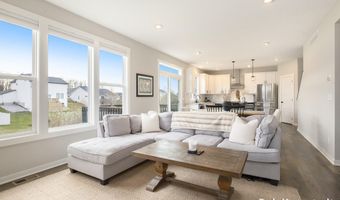 7456 Shorewood St, Allendale, MI 49401