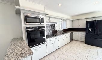 502 E F M 597, Abernathy, TX 79311