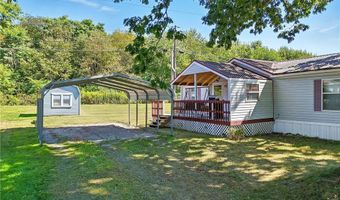 24 Silver Pond Dr, Apple Creek, OH 44606