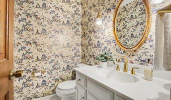 385 Greentree Ln NE, Ada, MI 49301