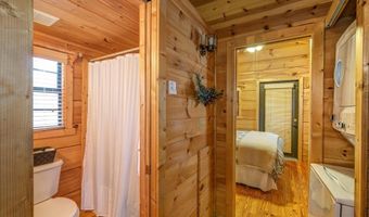 29 Breedlove Dr, Andrews, NC 28901