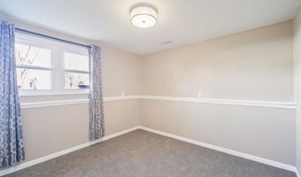 321 NE 9th St, Ankeny, IA 50021