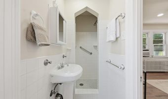4508 S DAKOTA Ave NE, Washington, DC 20017