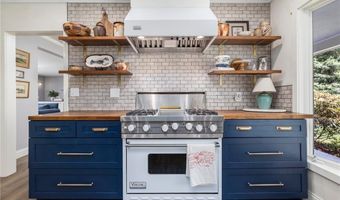 469 Fletcher Rd, North Kingstown, RI 02852