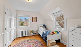 4820 LINNEAN Ave NW, Washington, DC 20008