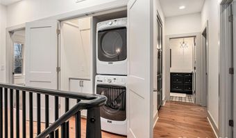 7277 Schoolhouse Dr SE 6, Ada, MI 49301