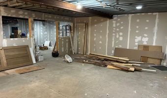20450 N Main St, Carey, ID 83320