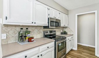 1103 Helen St, Augusta, KS 67010