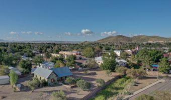 405 W Avenue E, Alpine, TX 79830