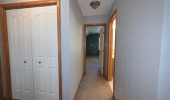 188 Greenwood Dr, Blakeslee, PA 18610