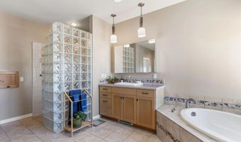 43700 Sunshine Cir, Aguanga, CA 92536
