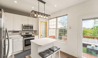 21071 MOSSY GLEN Ter, Ashburn, VA 20147
