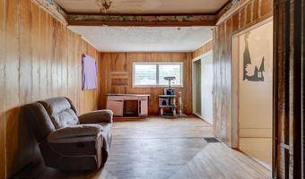 1643 Washington Ave, Baxter Springs, KS 66713
