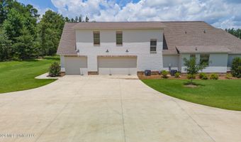 170 Fallen Oak Dr, Brandon, MS 39047