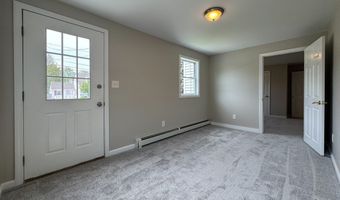 28 Freeman St, Avon, MA 02322