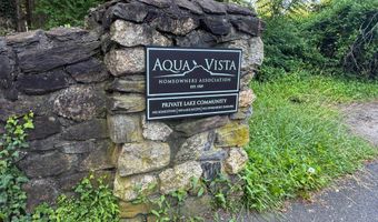 51 Vista Ave, Danbury, CT 06811