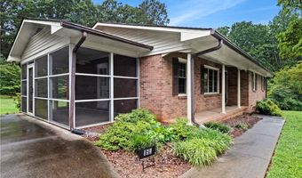 153 Shady Ln, Advance, NC 27006