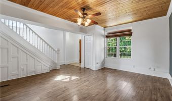 3003 Cobden St, Airville, PA 15203