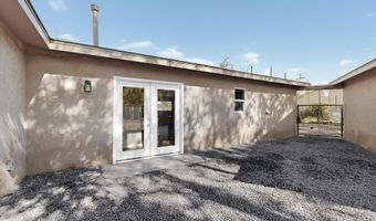 1135 Lillie Dr, Bosque Farms, NM 87068