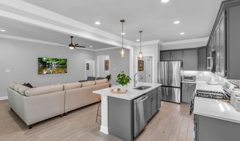153 Le Moyne St, Bay St. Louis, MS 39520