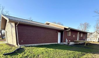 350 N Cherry Ave, Bridgewater, SD 57319