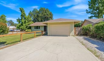 2885 Iris St, Anderson, CA 96007