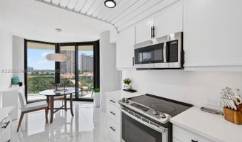 2800 ISLAND BL 904, Aventura, FL 33160