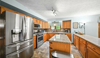 205 IRONWOOD Cir, Aurora, OH 44202