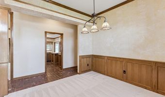 506 Fieldcrest Dr, Chickasha, OK 73018