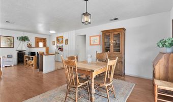 14204 Crow Rd, Apple Valley, CA 92307