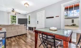 43 Pelzer St, Asheville, NC 28804
