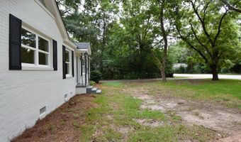 403 Atlanta St, Barnesville, GA 30204