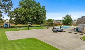 2508 Calm Ridge Rd, Bentonville, AR 72713