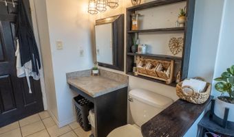 838 Indian Trl, Ash Flat, AR 72513