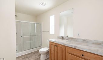 61071 Chuckanut Dr, Bend, OR 97702