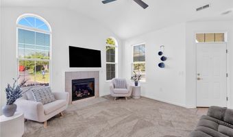 190 Sandover Dr, Aurora, OH 44202