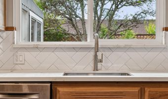 413 Grand St, Alameda, CA 94501