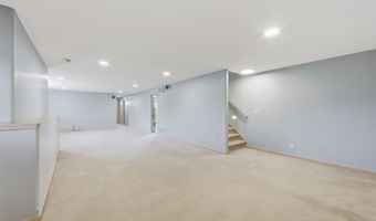 109 S Putter Dr, Andover, KS 67002