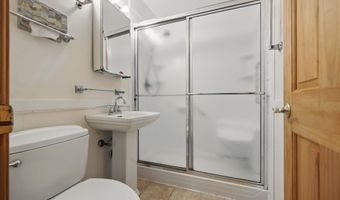 134 D Crestview Ave, Absecon, NJ 08201
