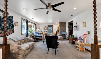 17415 SE COLINA VISTA Ave, Milwaukie, OR 97267