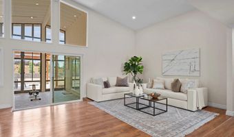 1852 Foxfire Rd, Fallbrook, CA 92028