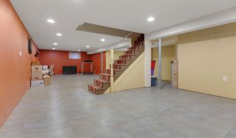 710 Sprucetree Ln, Algonquin, IL 60102