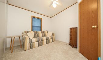 48175 Kim Cir, Brandon, SD 57005