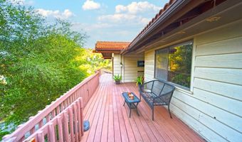 28322 Meadow Glen Way W, Escondido, CA 92026