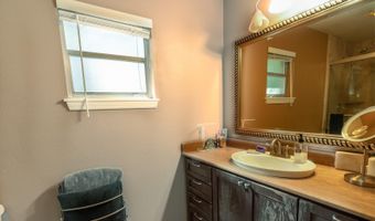 560 N LAKE PLEASANT Rd, Apopka, FL 32712