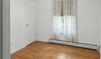 163 Pleasant Ave, Burlington, VT 05401